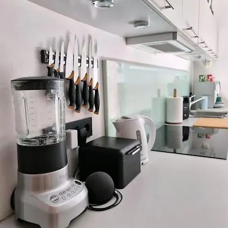 Historical, Spacious And Elegant With Terrace