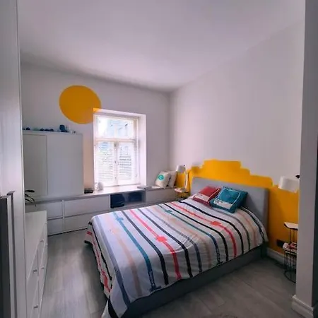 Historical, Spacious And Elegant With Terrace Lejlighed Tartu