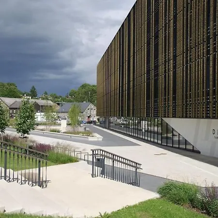 Historical, Spacious And Elegant With Terrace