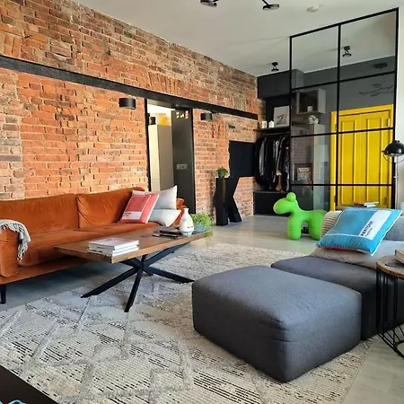 Historical, Spacious And Elegant With Terrace Lejlighed Tartu