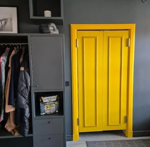 Historical, Spacious And Elegant With Terrace Korter Tartu