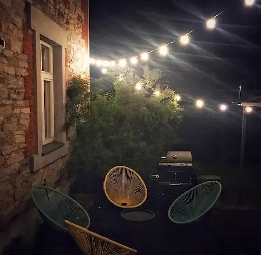 Historical, Spacious And Elegant With Terrace Korter *