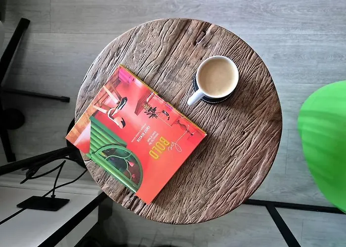 Historical, Spacious And Elegant With Terrace