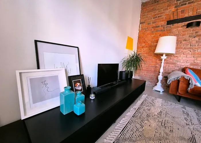 Historical, Spacious And Elegant With Terrace