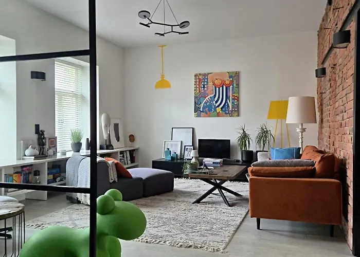 Historical, Spacious And Elegant With Terrace Tartu